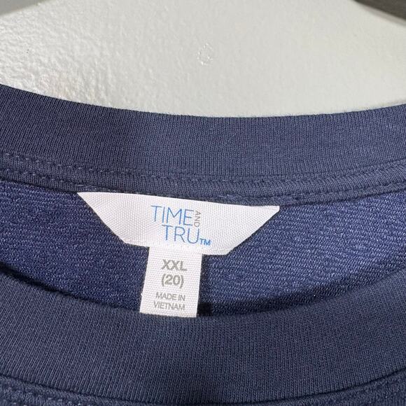 Time & Tru Blue Quilted Cottagecore Cozy Sweater - XXL (20) - Women's Plus Size - Picture 4 of 6